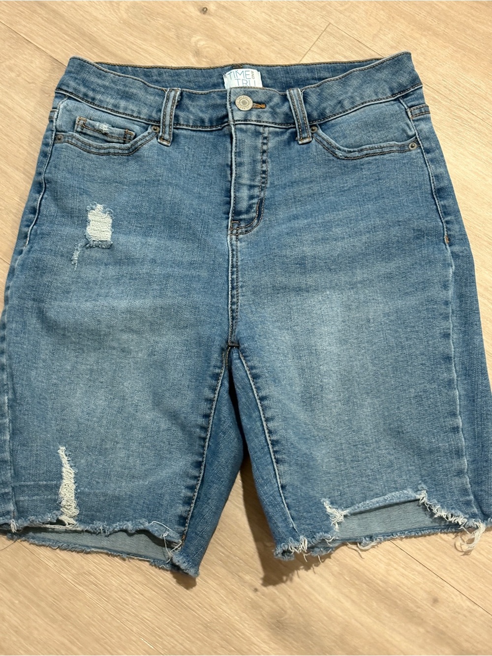 Women's Distressed Mid-Blue Denim Shorts Size 2